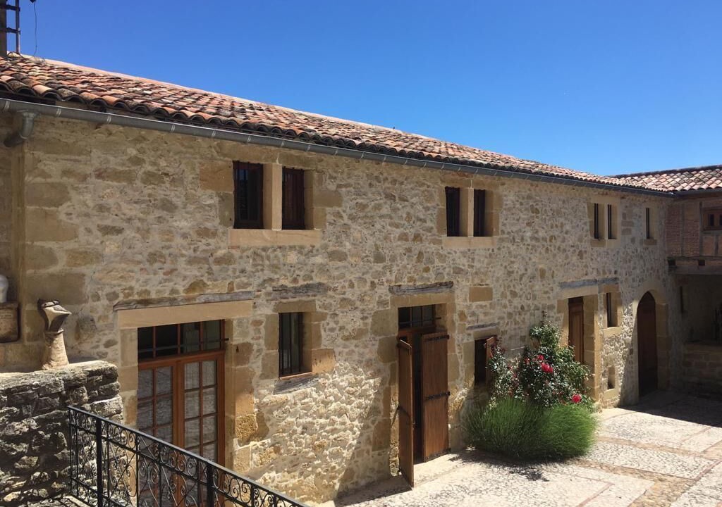 Photo of Outdoor in Mouzens
