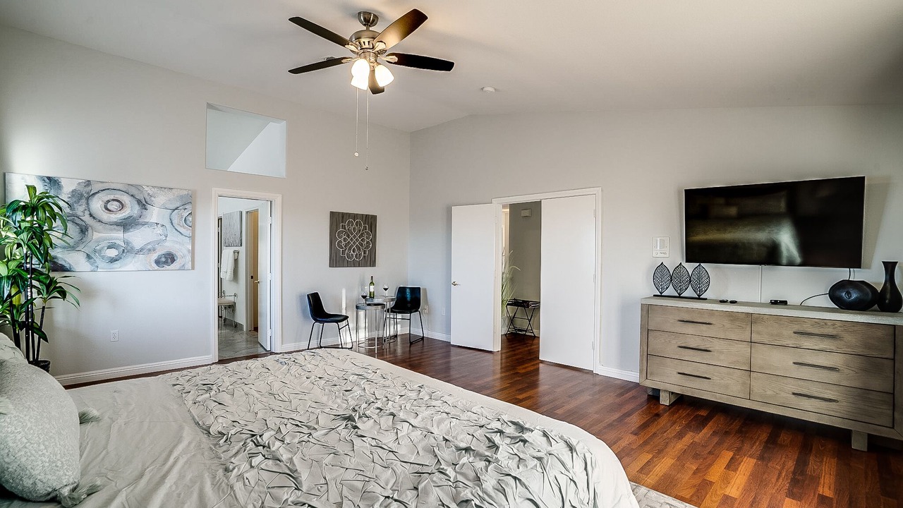 Photo of Bedroom in McCullough Hills
