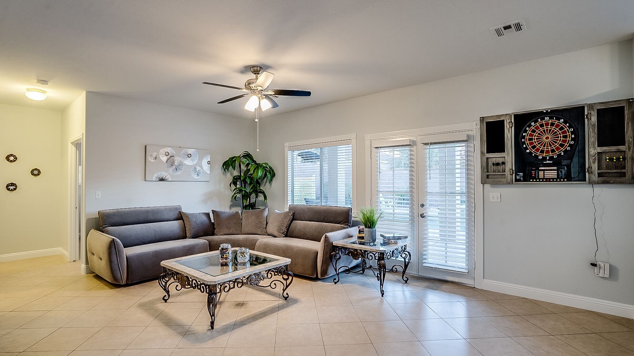 Photo of Livingroom in McCullough Hills