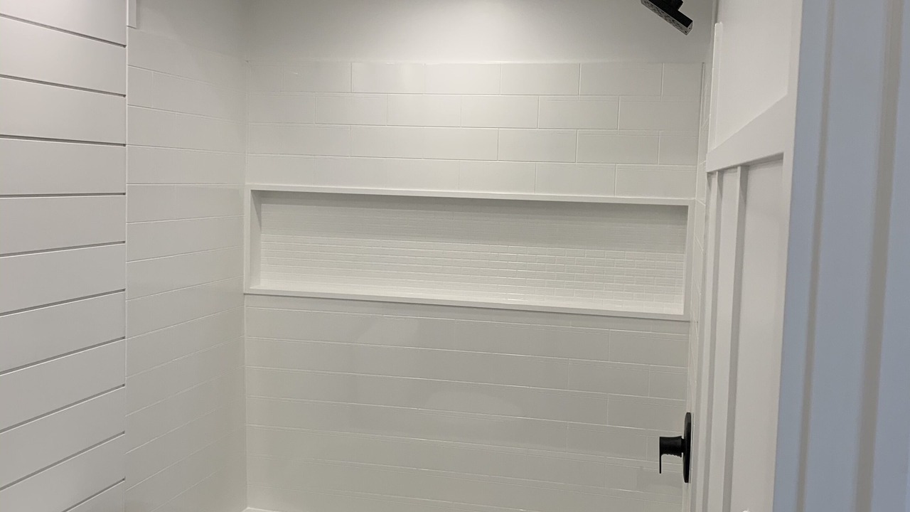 Photo of Bathroom in Otter Lake