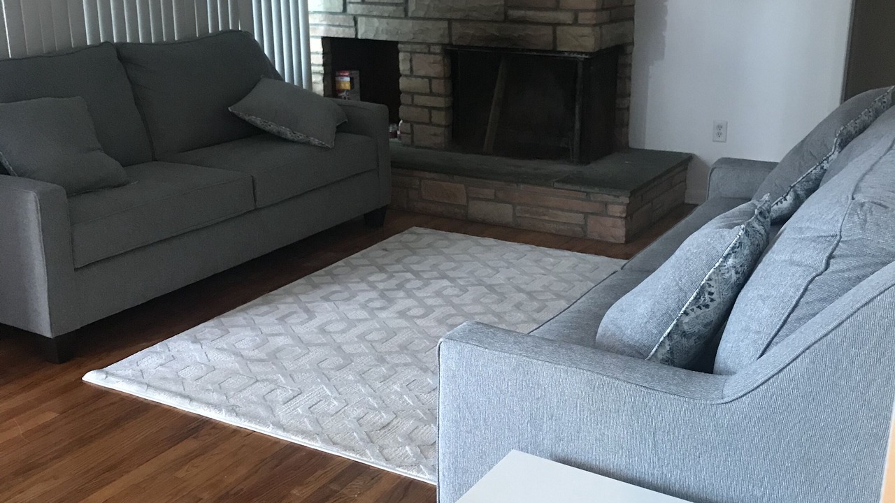 Photo of Livingroom in Town of Kirkland