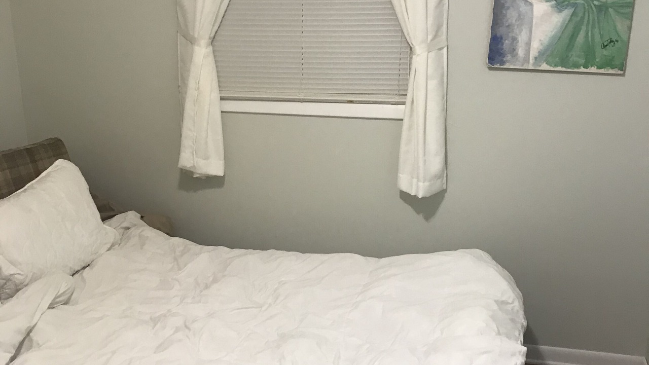 Photo of Bedroom in Town of Kirkland