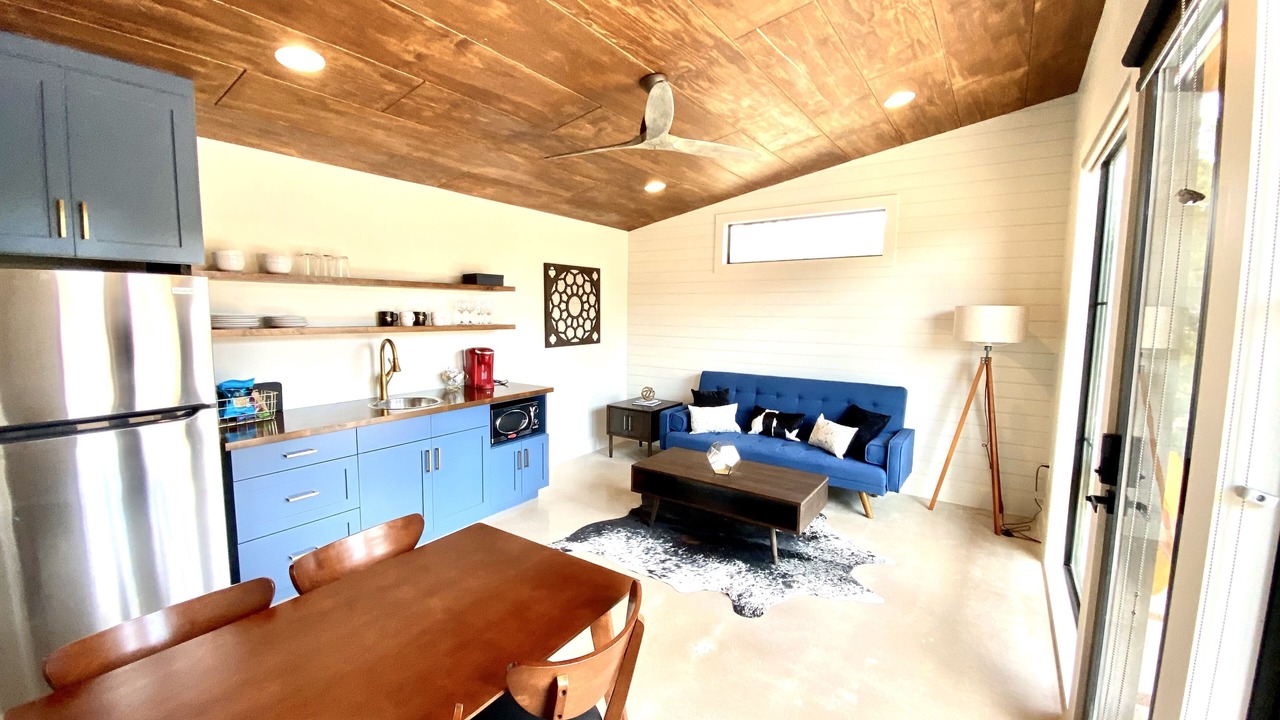 Photo of Livingroom in Dripping Springs
