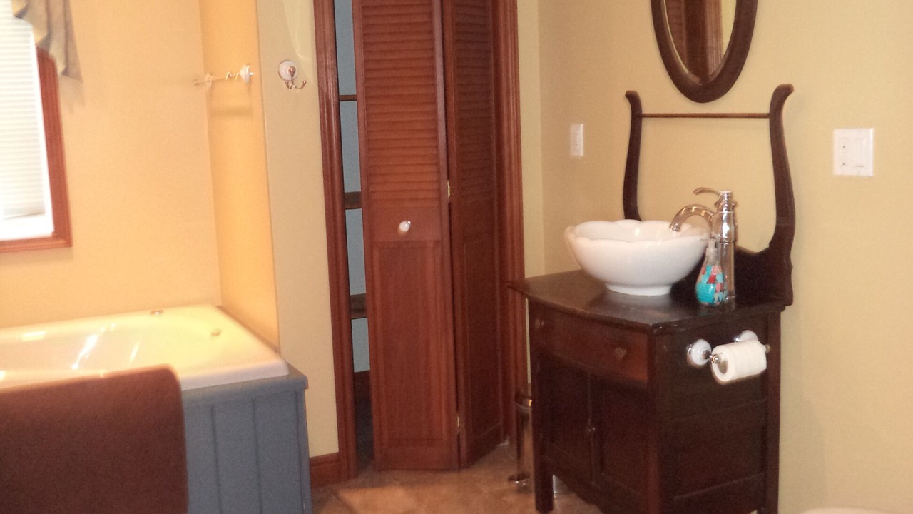 Photo of Bathroom in Wainfleet