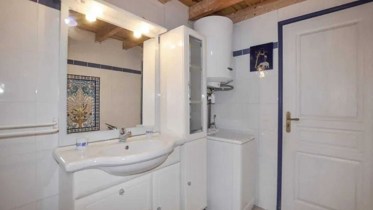 Photo of Bathroom in Montseret