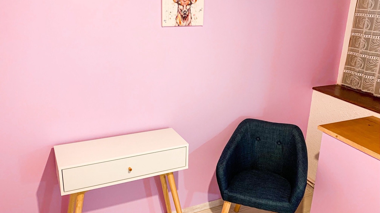 Photo of Others in Gap