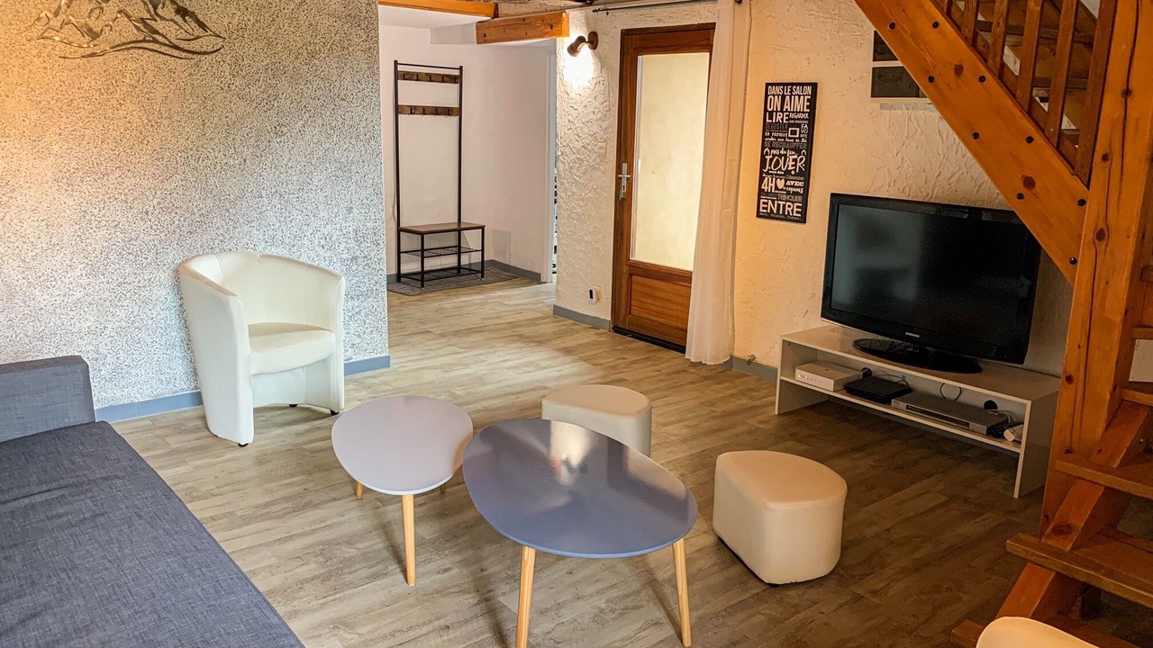 Photo of Livingroom in Gap