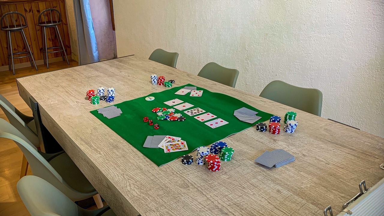 Photo of Others in Gap