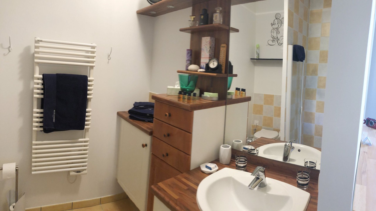 Photo of Bathroom in Viriat