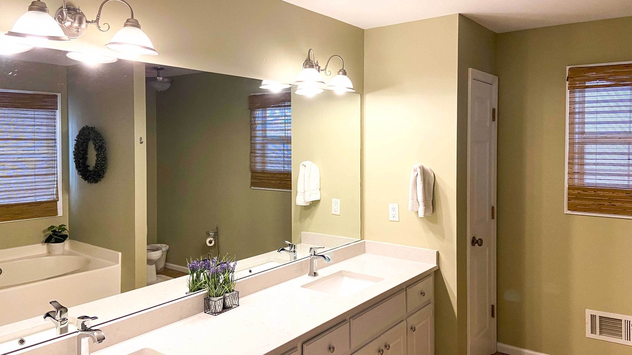 Photo of Bathroom in Eatonton