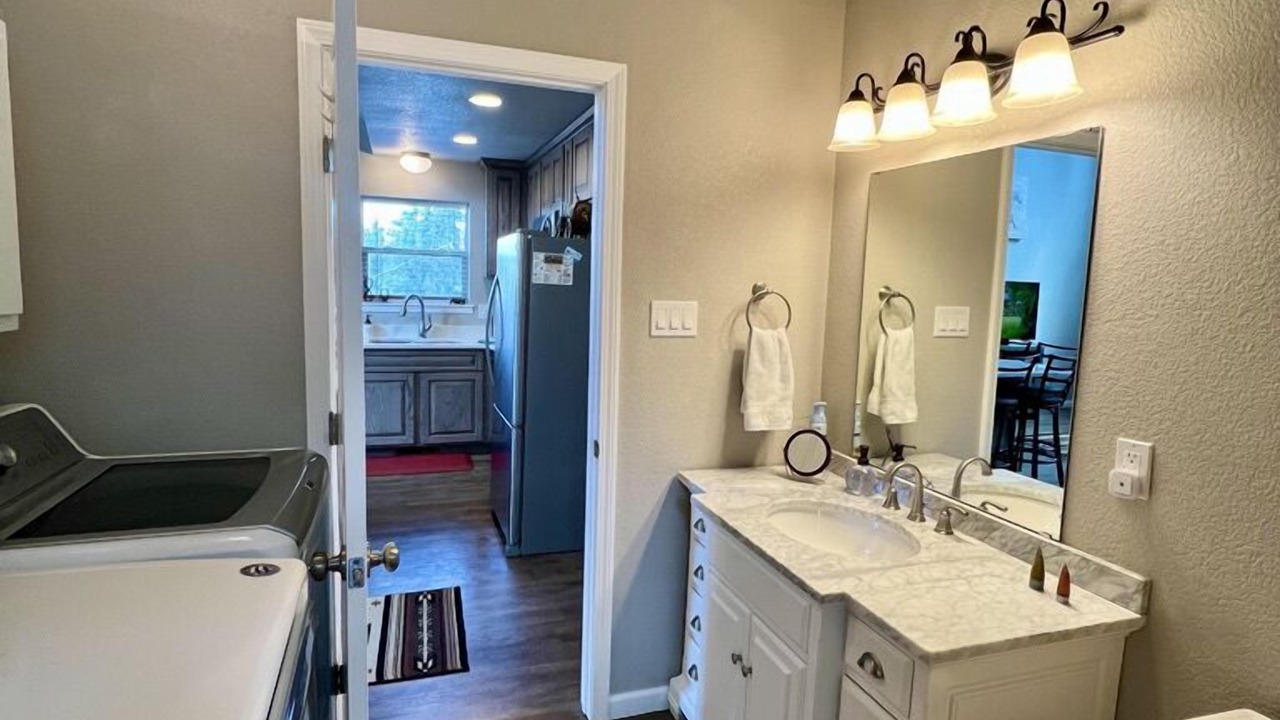 Photo of Bathroom in Ruidoso