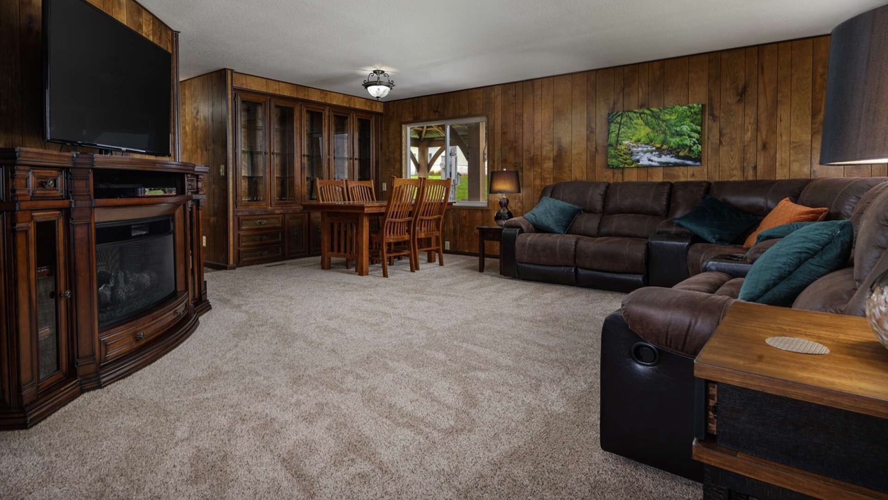 Photo of Livingroom in Dayton