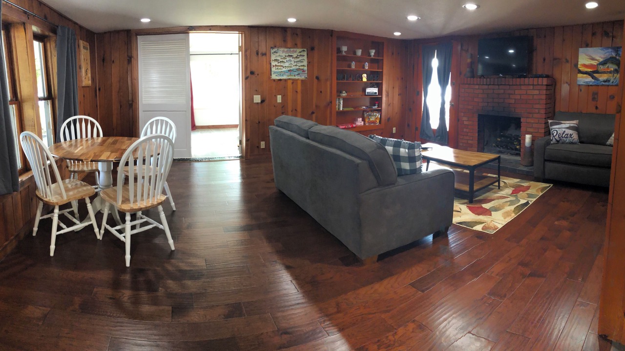 Photo of Bedroom in Wyandotte