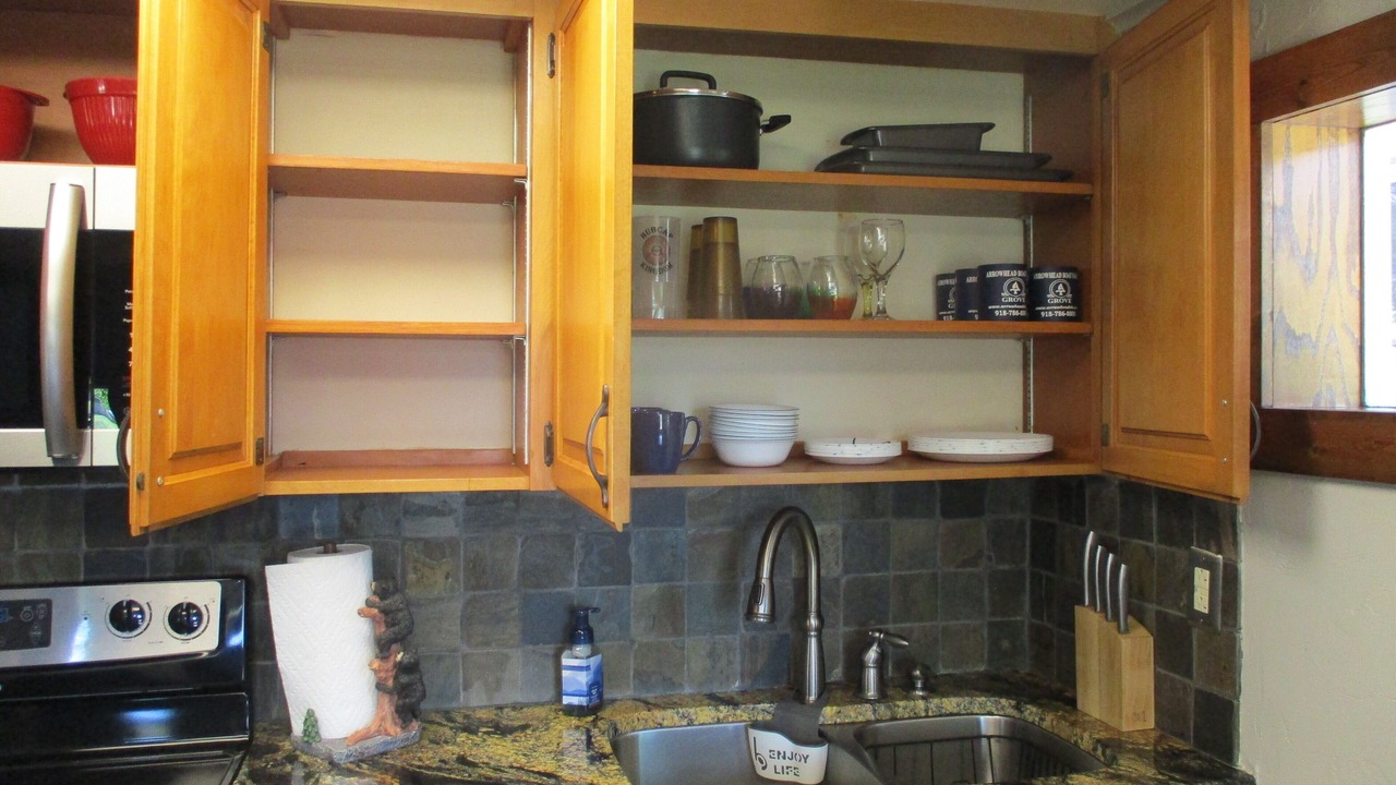 Photo of Kitchen in Wyandotte