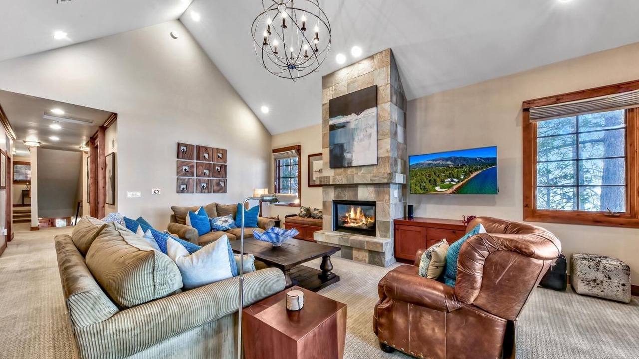 Photo of Livingroom in Sierra Shores