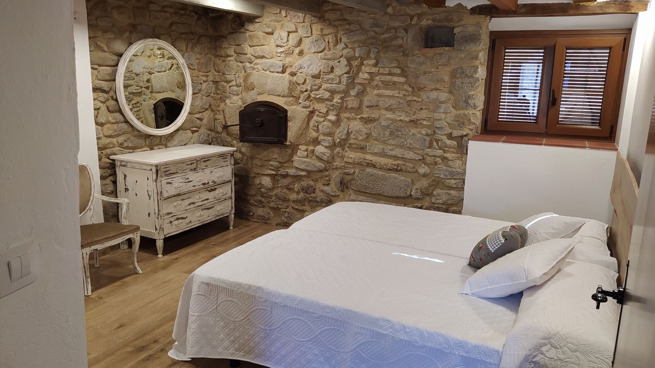 Photo of Bedroom in Palol de Revardit
