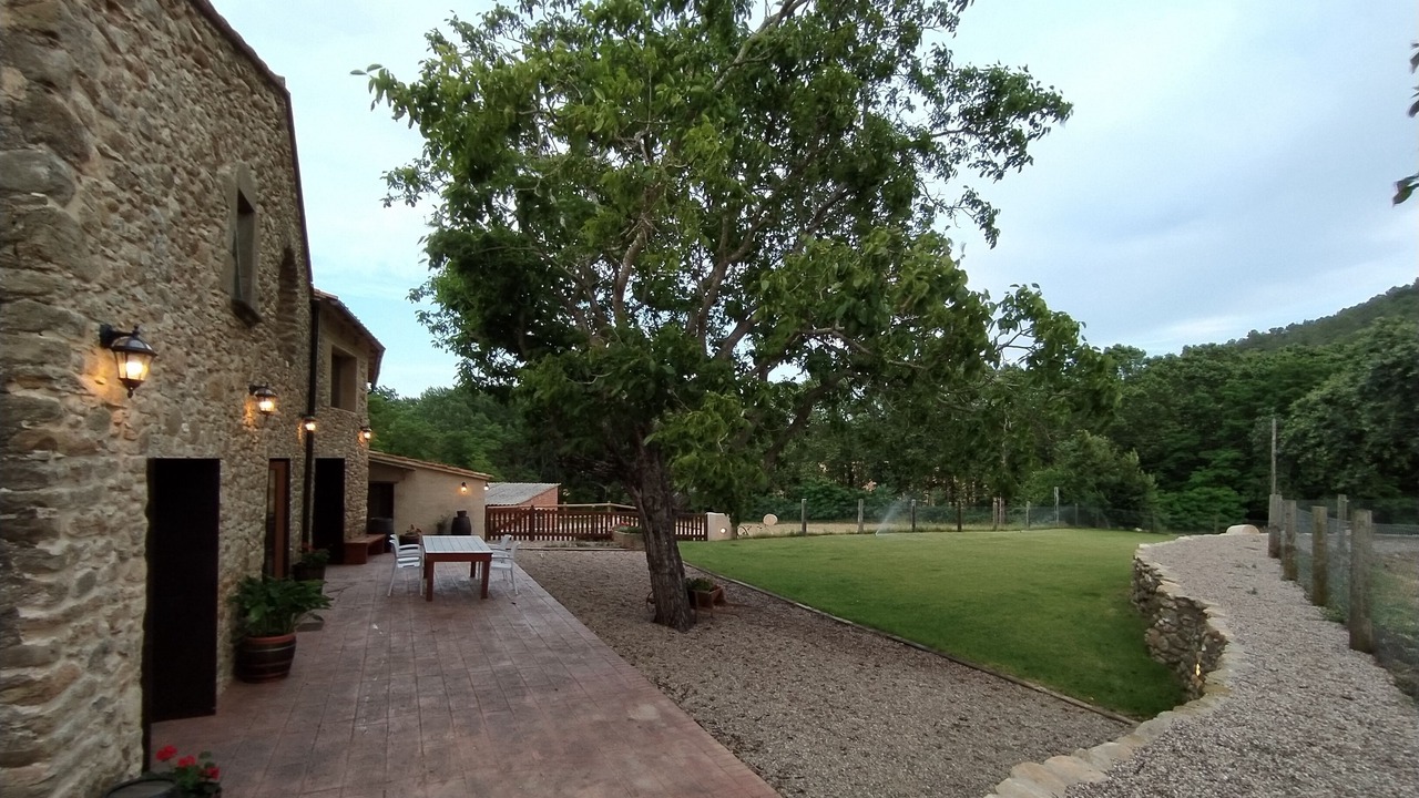 Photo of Outdoor in Palol de Revardit