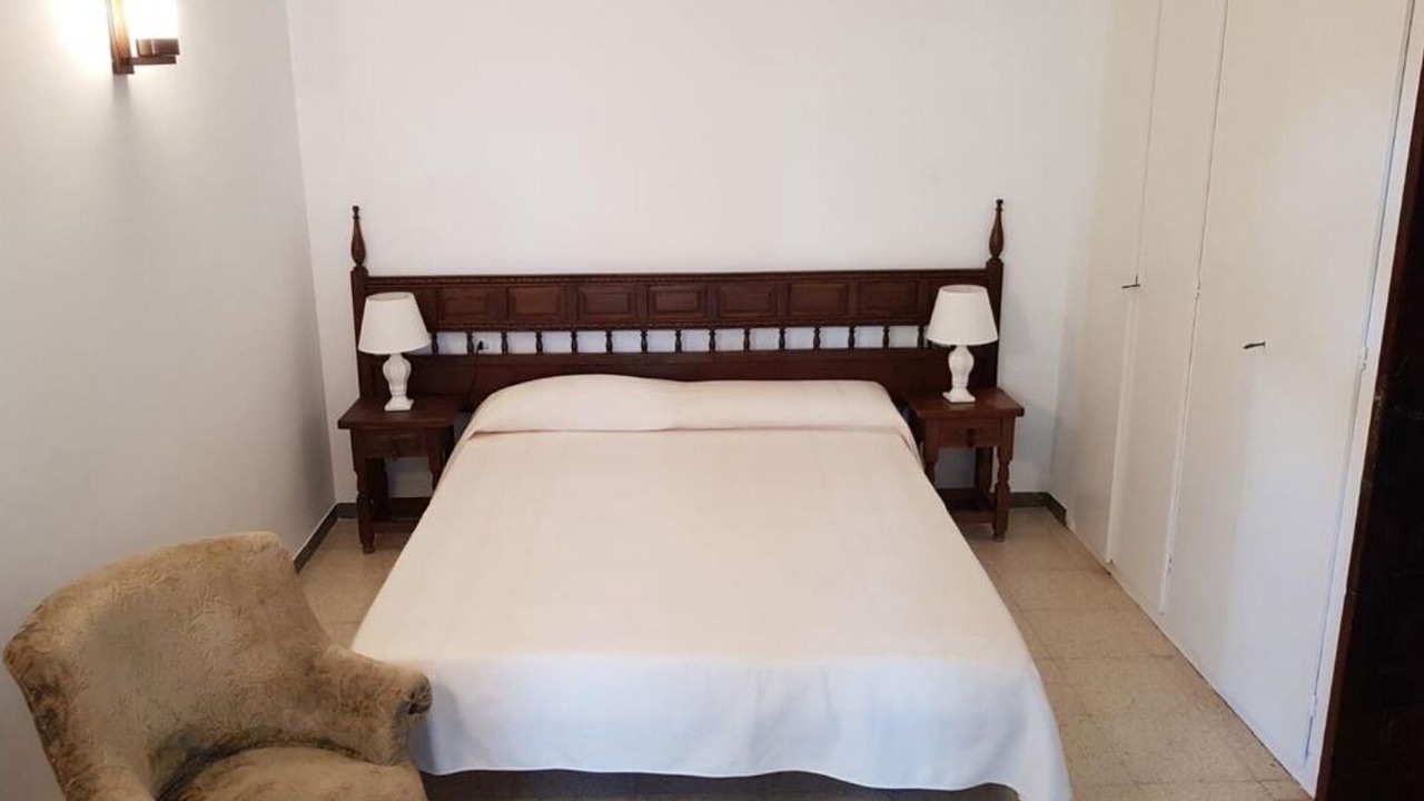 Photo of Bedroom in El Roc de Sant Gaieta