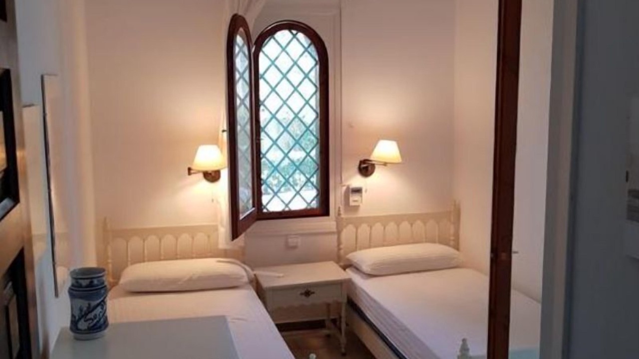 Photo of Bedroom in El Roc de Sant Gaieta