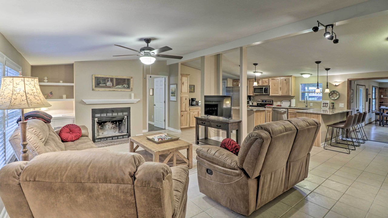 Photo of Bedroom in Piney