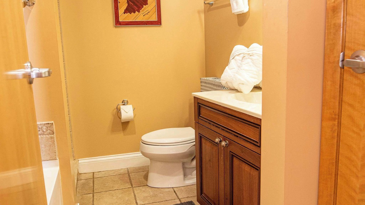 Photo of Bathroom in Wholesale District