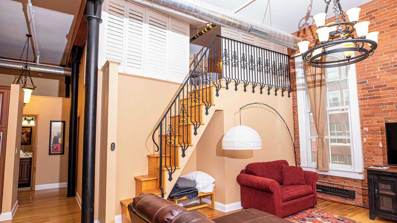 Photo of Livingroom in Wholesale District