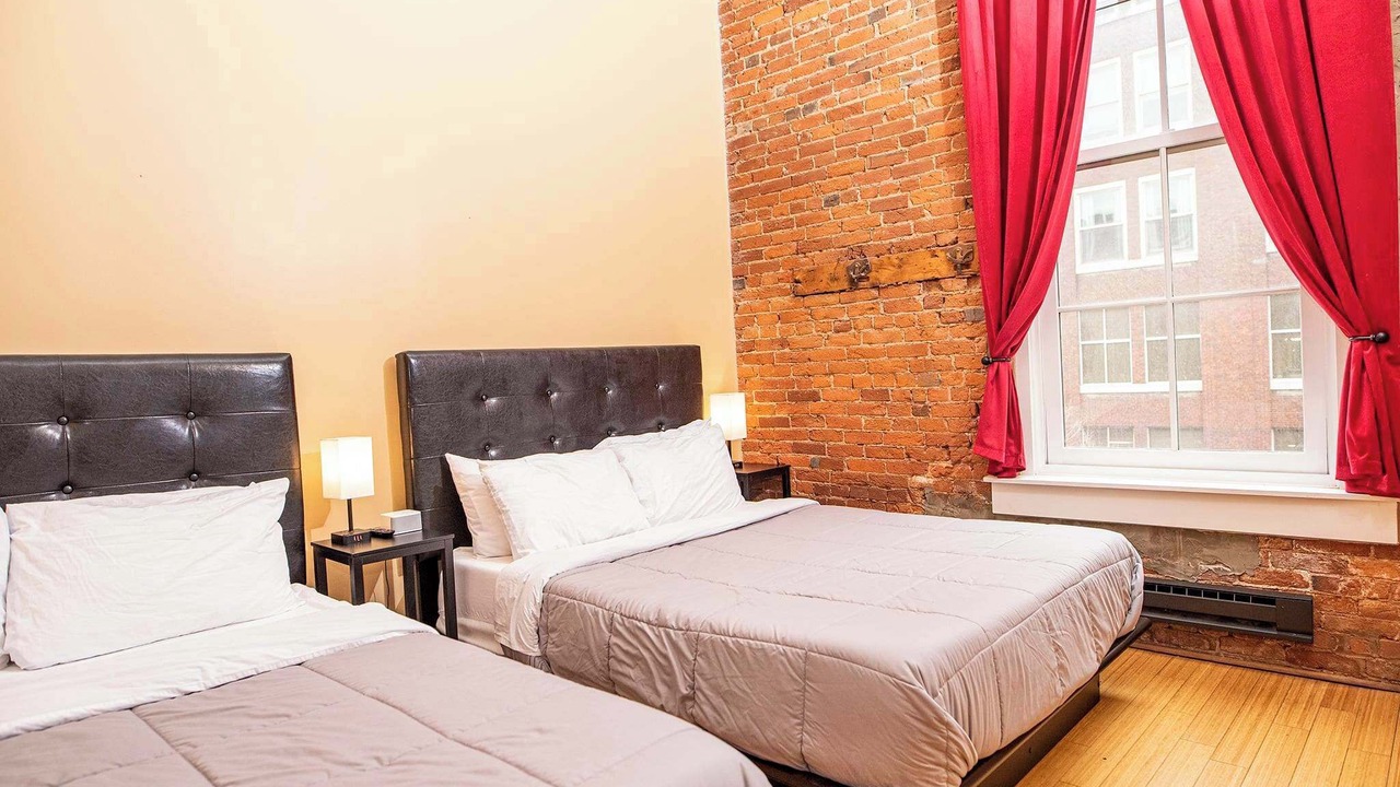 Photo of Bedroom in Wholesale District