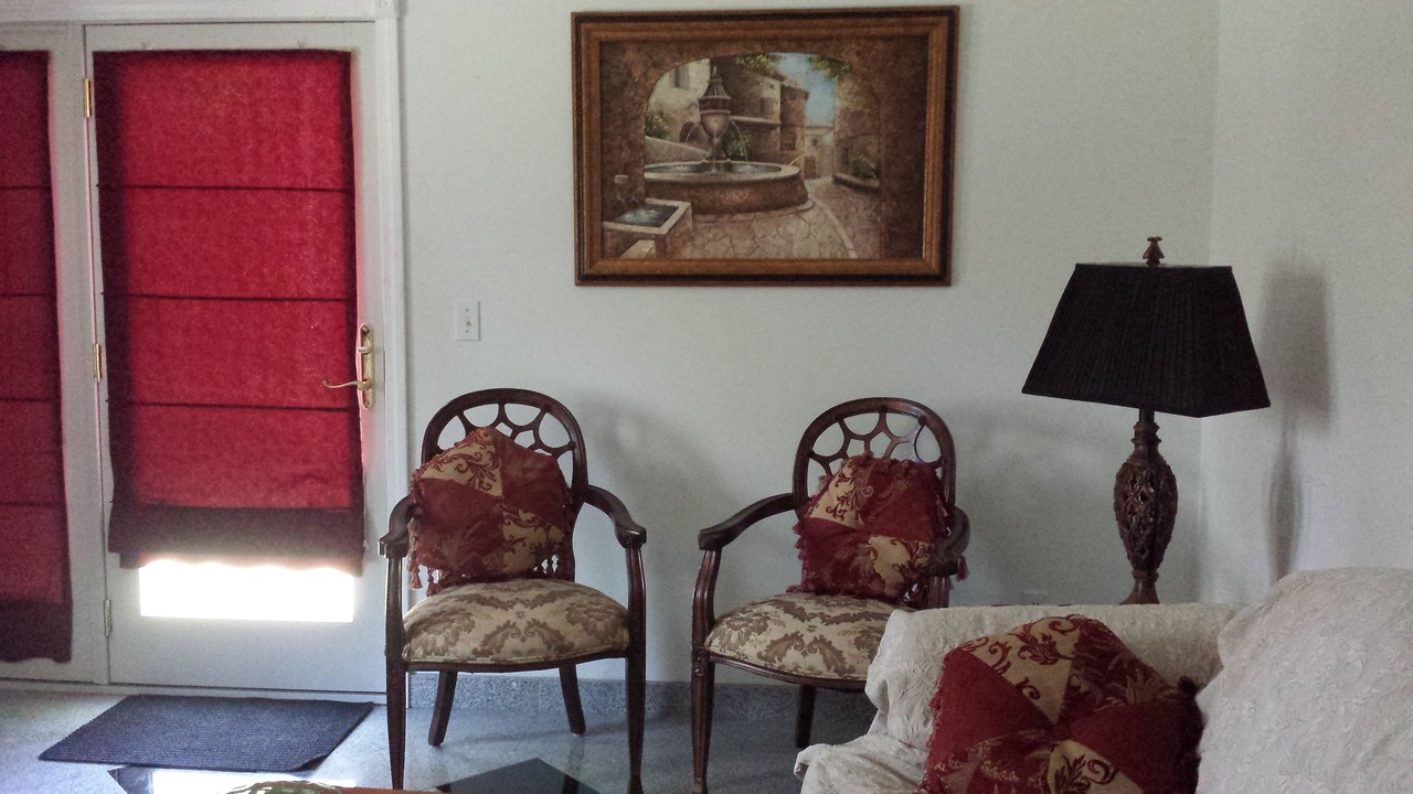 Photo of Livingroom in Mashpee