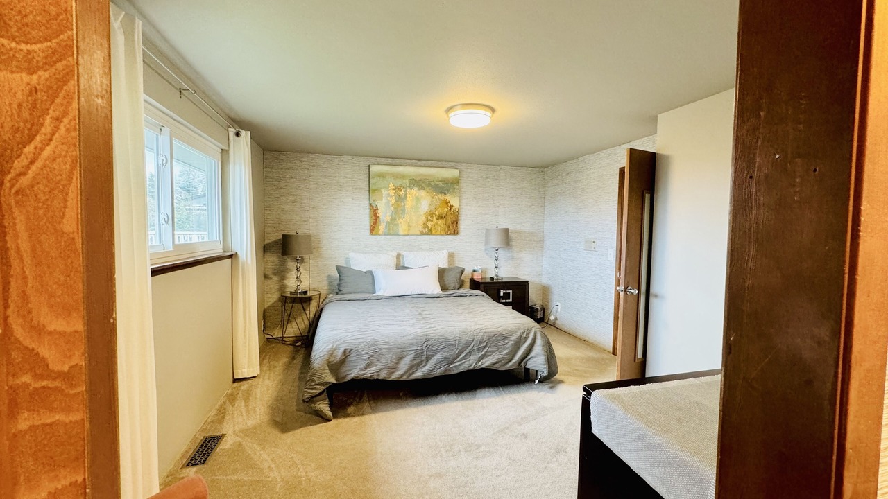 Photo of Bedroom in Federal Way