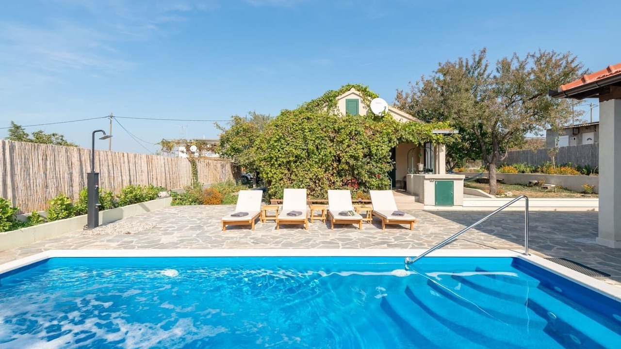 Photo of Outdoor in Klis