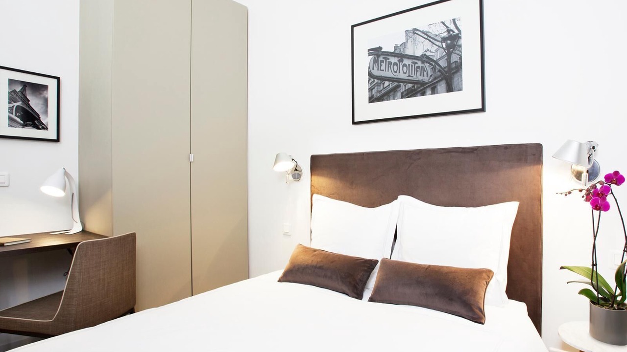 Photo of Bedroom in Arts-et-Metiers