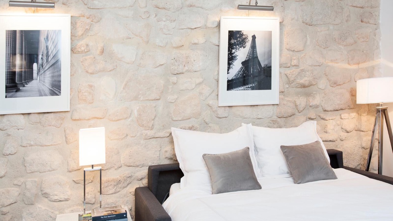 Photo of Bedroom in Arts-et-Metiers