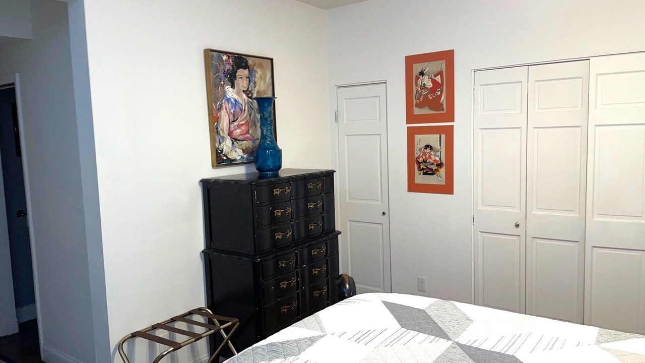 Photo of Bedroom in Central Business District
