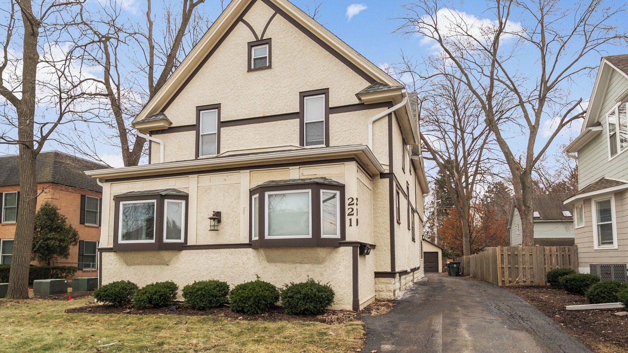 Photo of Outdoor in Libertyville