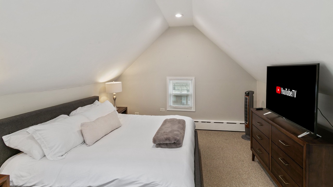 Photo of Bedroom in Libertyville