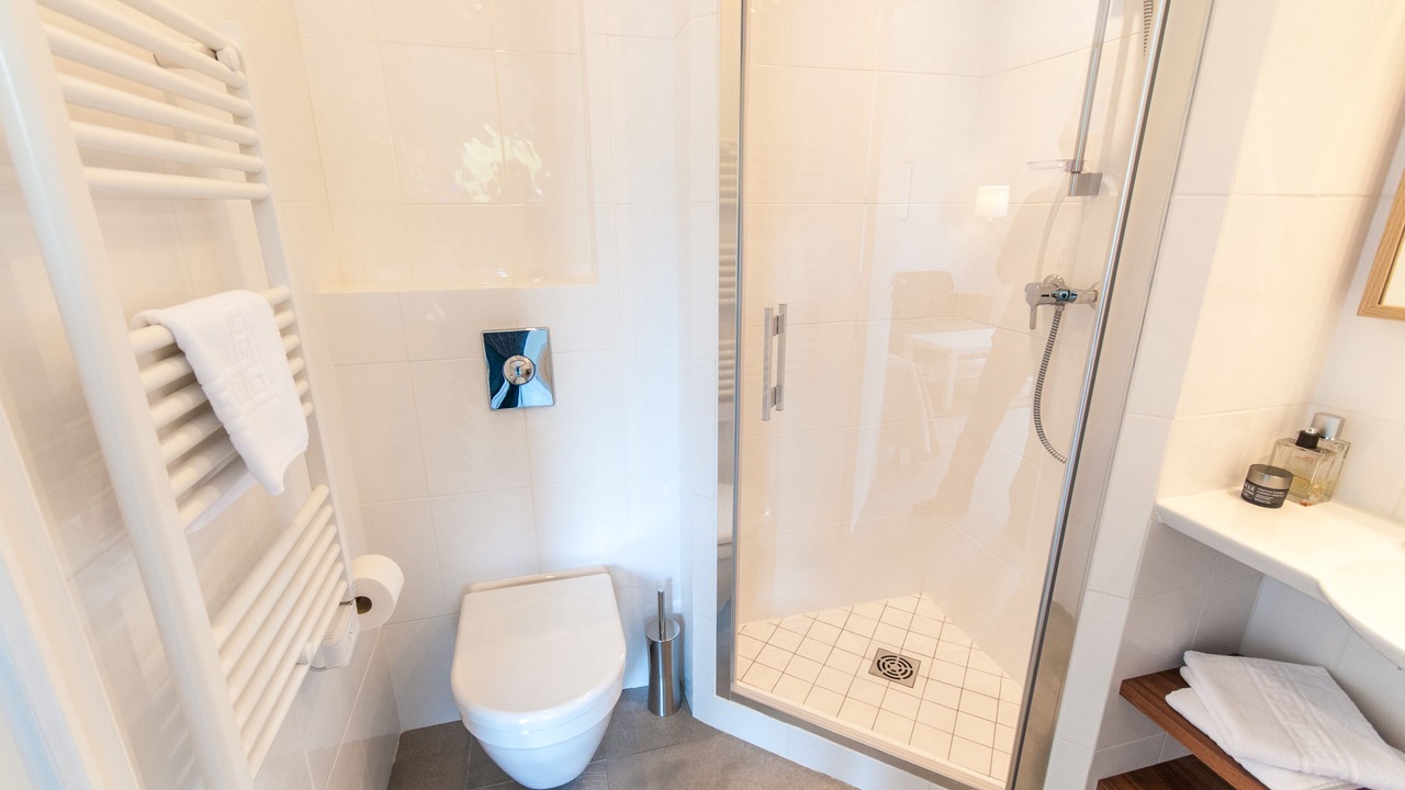 Photo of Bathroom in Saint-Hilaire-Saint-Florent
