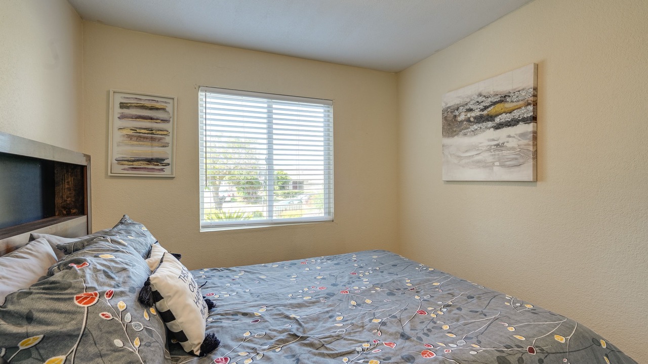 Photo of Bedroom in Vallejo