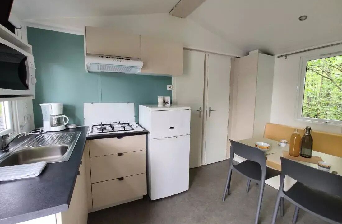 Photo of Kitchen in Saint-Laurent-sur-Sevre