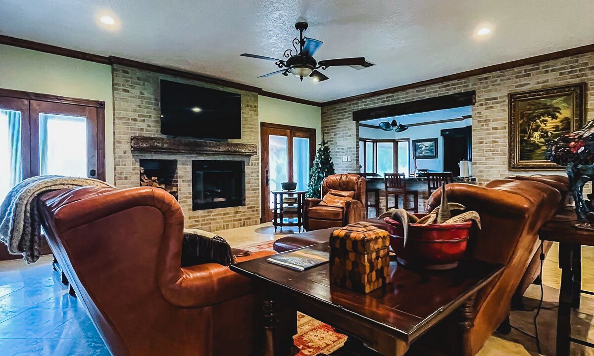 Photo of Livingroom in Brenham