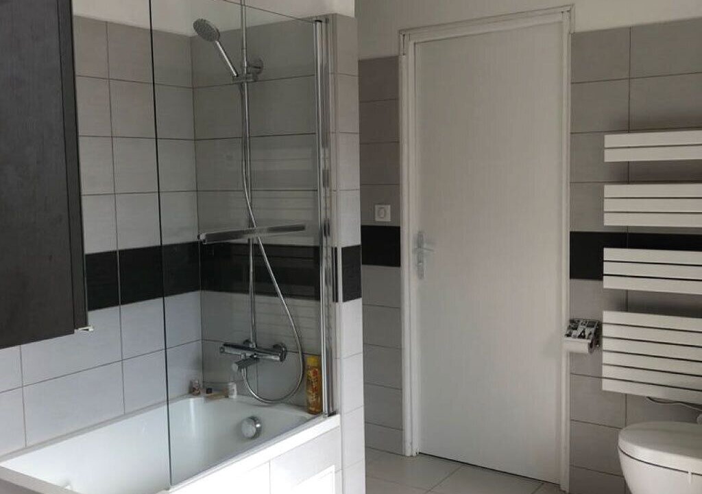 Photo of Bathroom in Saint-Vincent-de-Salers