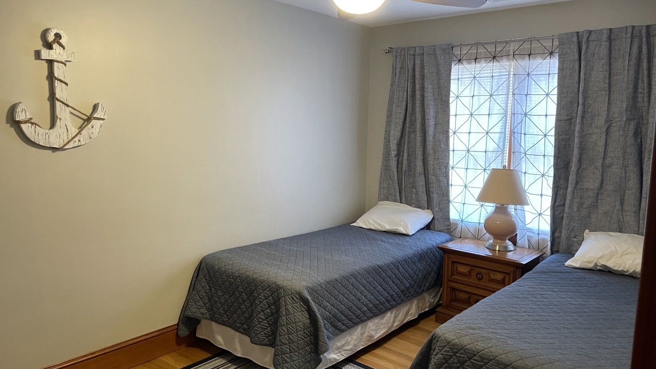 Photo of Bedroom in Ortley Beach
