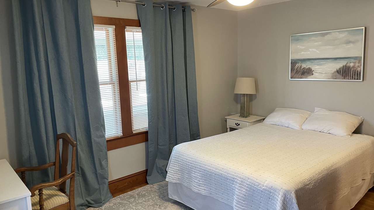 Photo of Bedroom in Ortley Beach