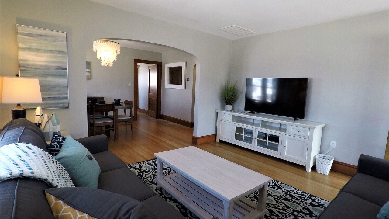 Photo of Livingroom in Ortley Beach