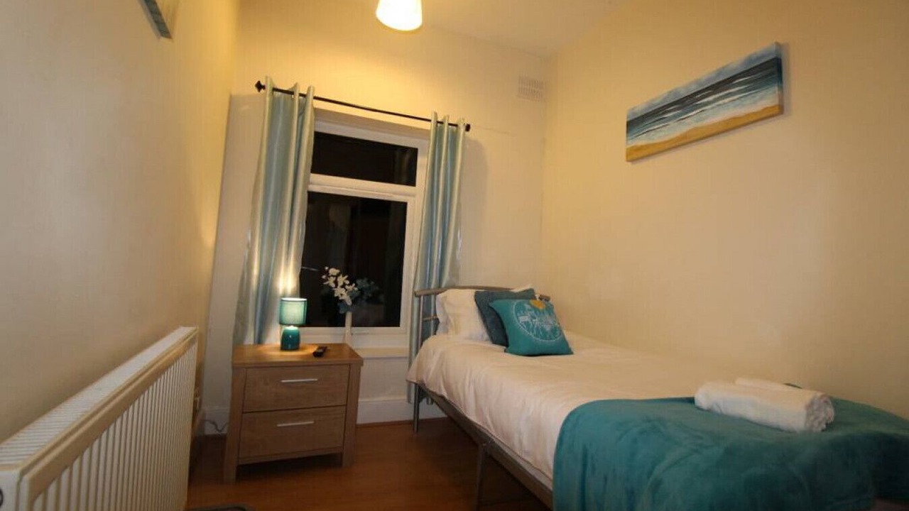 Photo of Bedroom in Clowne