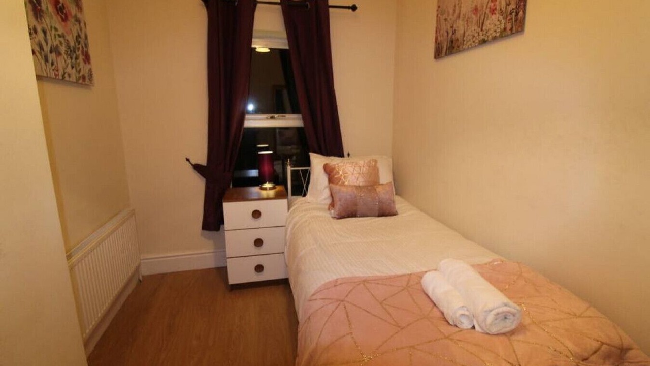 Photo of Bedroom in Chesterfield