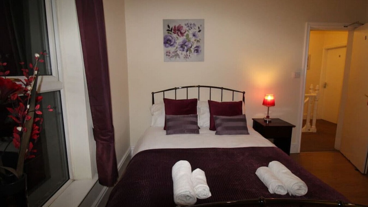 Photo of Bedroom in Chesterfield