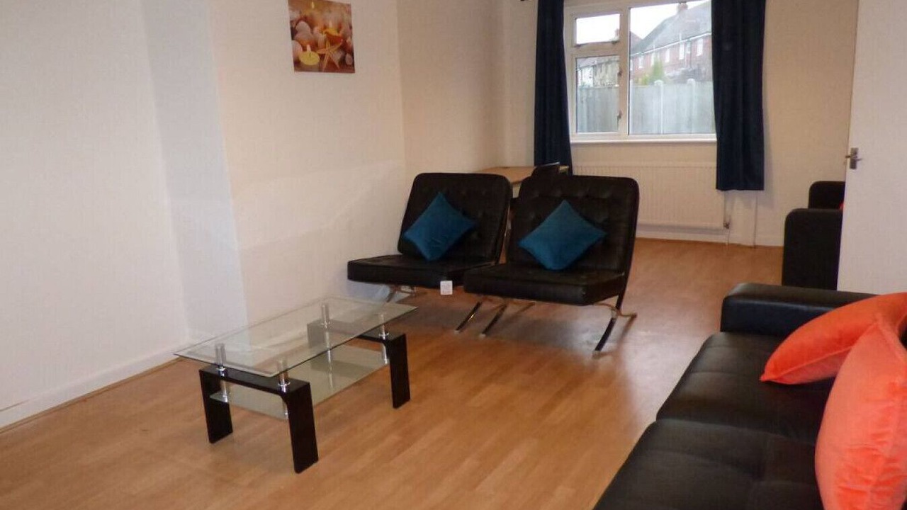 Photo of Livingroom in Chesterfield