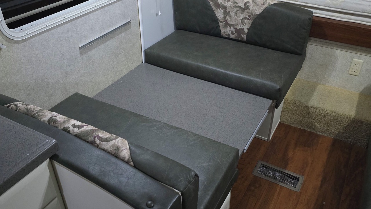 Photo of Bedroom in Sunrise