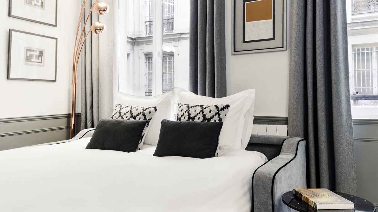 Photo of Bedroom in Arts-et-Metiers