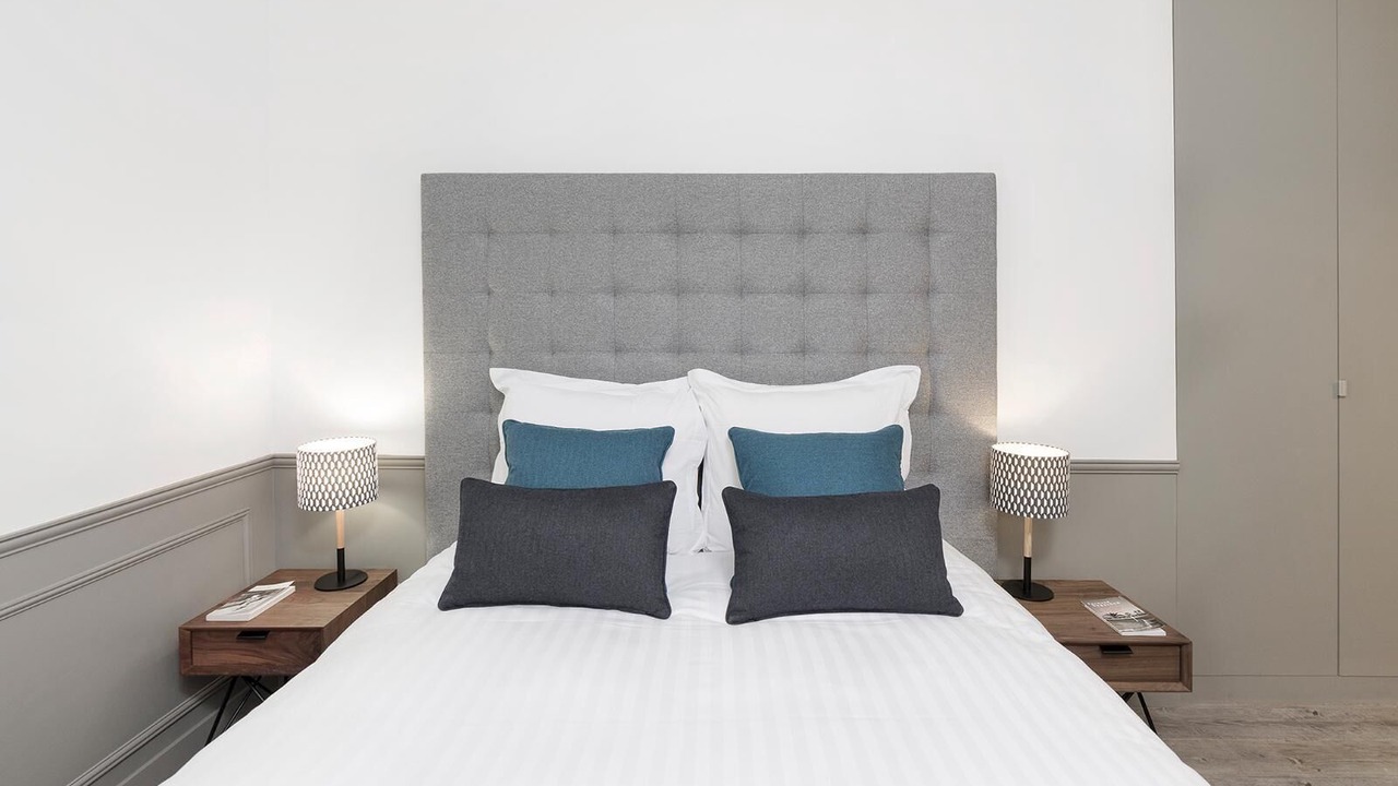 Photo of Bedroom in Arts-et-Metiers